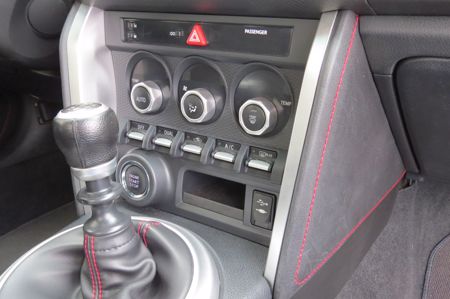 SUBARU BRZ + ' ' + 2,0R Sport 