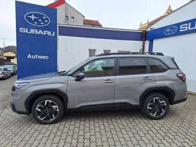 SUBARU Forester + ' ' + Comfort s NAVI -100.000 Kč 