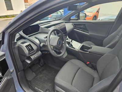 SUBARU Solterra + ' ' + Comfort 4x4  - 380.000 Kč 