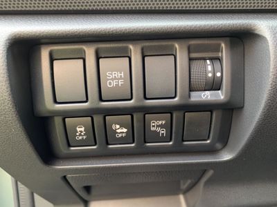 SUBARU Forester + ' ' + ES Active e-BOXER novika 