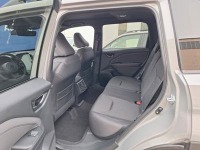 SUBARU Forester + ' ' + Comfort s NAVI -100.000 Kč 