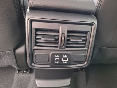 SUBARU Forester + ' ' + Comfort s NAVI -100.000 Kč 