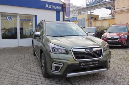 SUBARU Forester + ' ' + ES Comfort e-BOXER novinka 