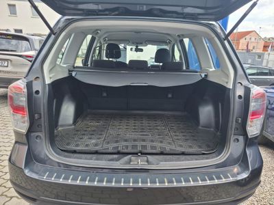 SUBARU Forester + ' ' +  