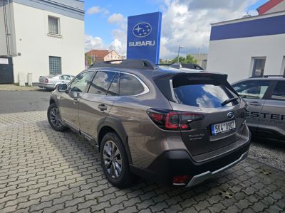 SUBARU Outback + ' ' + Outback 2,5 Comfort 