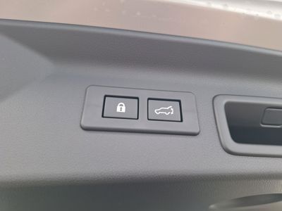 SUBARU Forester + ' ' + Touring -67.000 Kč 
