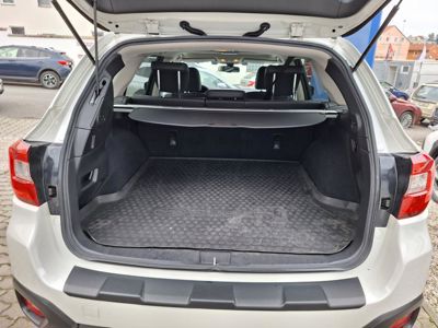 SUBARU Outback + ' ' + Outback 2,5i Sport 