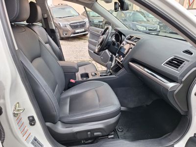 SUBARU Outback + ' ' + Outback 2,5i Sport 