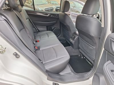 SUBARU Outback + ' ' + Outback 2,5i Sport 