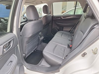SUBARU Outback + ' ' + Outback 2,5i Sport 