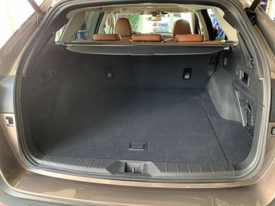 SUBARU Outback + ' ' + TOURING ES Lineartronic 