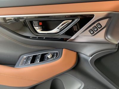 SUBARU Outback + ' ' + TOURING ES Lineartronic 