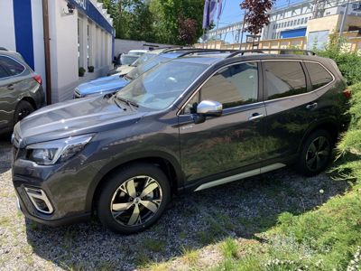 SUBARU Forester + ' ' + ES Active e-BOXER novika 