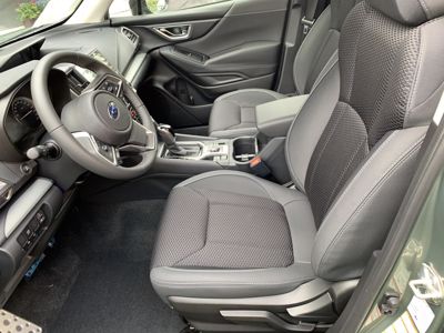 SUBARU Forester + ' ' + ES Active e-BOXER novika 