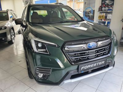 SUBARU Forester + ' ' + ES Executive, CVT - hnědá kůže 