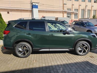 SUBARU Forester + ' ' + ES Executive, CVT - hnědá kůže 