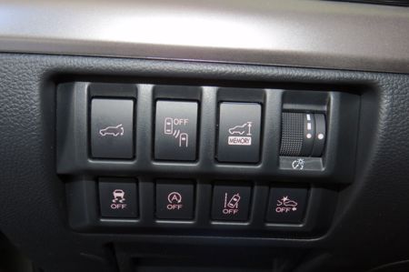 SUBARU Outback + ' ' + 2,5 X Special Edition HK 