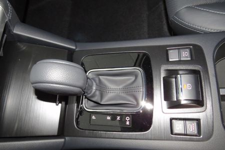 SUBARU Outback + ' ' + 2,5 X Special Edition HK 