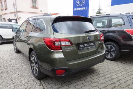 SUBARU Outback + ' ' + 2,5 X Special Edition HK 