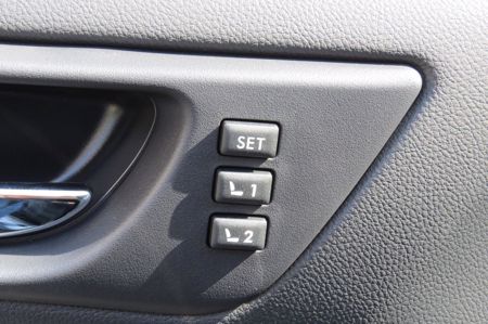 SUBARU Outback + ' ' + 2,5 X Special Edition HK 