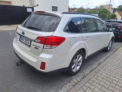 SUBARU Outback + ' ' + 2,5 Comfort 