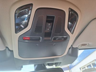 SUBARU Outback + ' ' + TOURING-audio Harman Kardon 