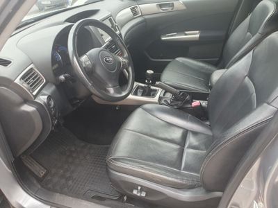 SUBARU Forester + ' ' + Executive 