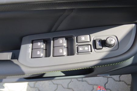 SUBARU Outback + ' ' + 2,5 X Special Edition 