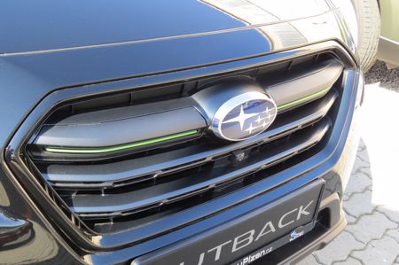 SUBARU Outback + ' ' + 2,5 X Special Edition 