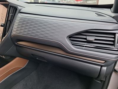 SUBARU Forester + ' ' + Touring -120.000 Kč 