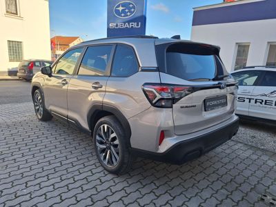 SUBARU Forester + ' ' + Touring -120.000 Kč 