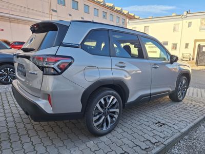 SUBARU Forester + ' ' + Touring -120.000 Kč 