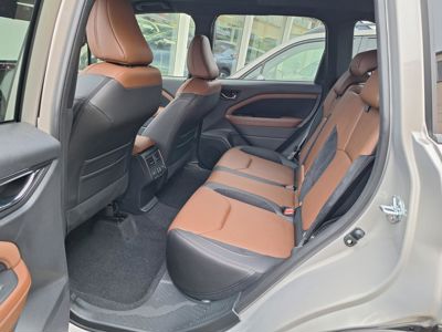 SUBARU Forester + ' ' + Touring -120.000 Kč 
