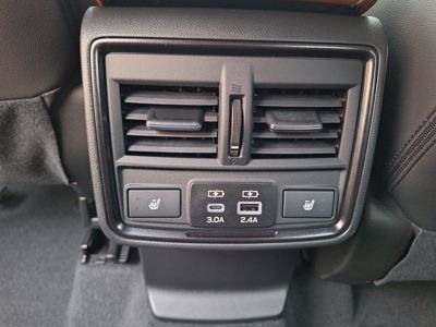 SUBARU Forester + ' ' + Touring -120.000 Kč 