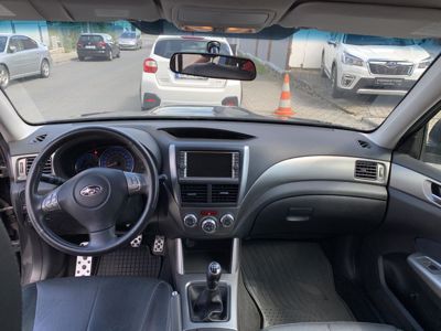 SUBARU Forester + ' ' + Executive 2.5l XT 
