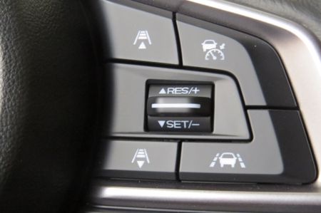 SUBARU XV + ' ' + Comfort ES, CVT novinka 