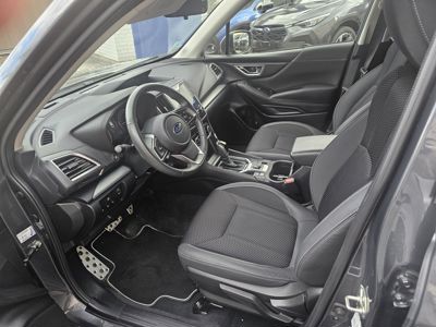 SUBARU Forester + ' ' + 2,0 Active TOP stav 