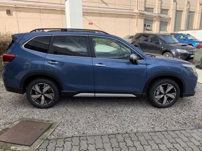 SUBARU Forester + ' ' + ES Executive e-BOXER novika 
