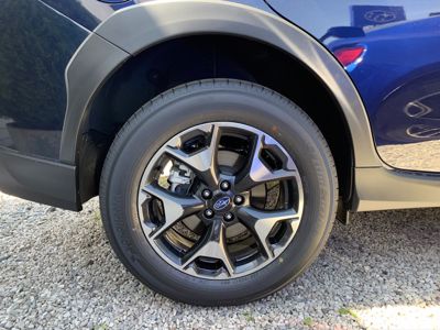 SUBARU XV + ' ' + Executive ES 1,6 CVT NOVINKA ! 