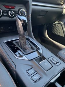 SUBARU XV + ' ' + Executive ES 1,6 CVT NOVINKA ! 