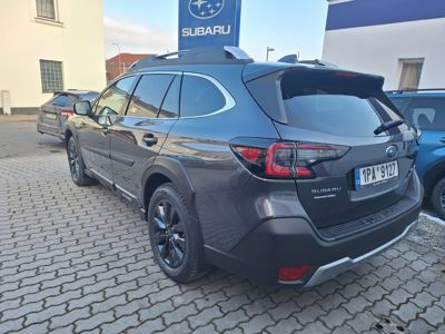 SUBARU Outback + ' ' + TOURING sleva 200.000 Kč 