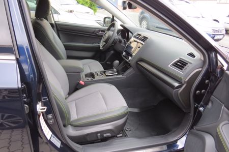 SUBARU Outback + ' ' + 2,5 X Special Edition HK 