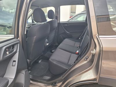 SUBARU Forester + ' ' + Subaru Forester 2,0 CVT 