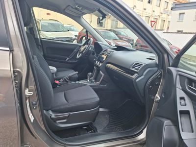 SUBARU Forester + ' ' + Subaru Forester 2,0 CVT 