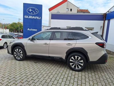 SUBARU Outback + ' ' + TOURING sleva -50.000 Kč 