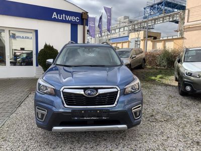 SUBARU Forester + ' ' + ES Comfort e-BOXER novinka 