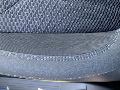 SUBARU Forester + ' ' + ES Comfort e-BOXER novinka 