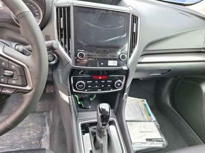 SUBARU Forester + ' ' + ES Comfort eBOXER  -102.000 Kč 