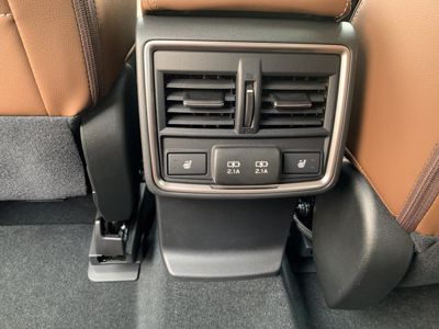 SUBARU Forester + ' ' + ES Executive e-BOXER novika 