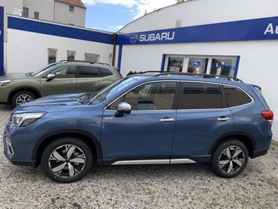 SUBARU Forester + ' ' + ES Executive e-BOXER novika 